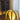 Bananen tafellamp, modern design, geel licht, woonkamer decor, unieke verlichting.