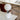 Witte Birillo tafellamp op tafel, modern design, glazen bolvorm, interieurdecoratie.