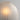 Glazen tafellamp met geribbeld ontwerp, warme gloed, modern interieur, sfeerverlichting.