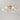 Houten kroonluchter met zes witte lampenkappen, modern design, plafondverlichting.