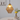 Glazen hanglamp met messing afwerking, moderne design verlichting voor eetkamer of woonkamer.