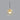 Glazen hanglamp met gouden fitting, moderne verlichting, transparant design, interieurdecoratie.