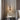 Hanglamp met glazen kap, moderne verlichting, zwart, woonkamerinterieur, sfeerverlichting.