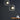 Twee glazen hanglampen met ronde gloeilampen, modern design, transparant glas, minimalistisch.