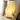Moderne witte tafellamp met golvend ontwerp, sfeerverlichting, minimalistisch interieuraccessoire.