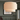 Moderne hanglamp met crèmekleurige stoffen kap, eigentijds design, interieurverlichting.