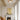 Houten plafondlamp met ronde bol, modern design, natuurlijke uitstraling, woonkamerverlichting.