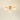Houten kroonluchter met drie lampen, modern design, beige tinten, plafondverlichting.