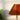 Bruine tafellamp met geplooide kap, moderne verlichting, interieurdecoratie.