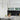 Marmeren hanglamp in moderne keuken, wit en goud, stijlvolle verlichting, interieurdecoratie.