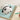 Panda tafellamp, schattig ontwerp, LED nachtlampje, kinderkamer decoratie, wit en zwart.
