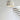Witte plafondlamp, modern design, geribbeld patroon, minimalistisch interieur, Kami plafondlamp.