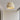 Moderne crèmekleurige plafondlamp, geribbeld ontwerp, minimalistisch interieur, woonkamerverlichting.