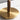 Moderne tafellamp met gouden metalen voet en houten details, minimalistisch design.
