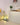 Moderne bananen tafellamp, zwart-wit, woonkamerdecor, unieke verlichting, designlamp.