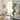 Witte Nelson tafellamp op bureau, moderne kantoorinrichting, designverlichting, Scandinavische stijl.