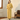Vrouw in gele badjas van fleece met ceintuur, comfortabele loungewear, wintermode.