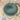 Groen fluwelen ronde kussen op doorzichtige stoel, decoratief, woonkameraccessoire, elegant design.