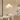 Hanglamp wit modern design, golvende vorm, eetkamer, minimalistisch interieur, sfeerverlichting.