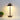 Moderne tafellamp, donkerbruin, metalen kap, sfeerverlichting, minimalistisch design.
